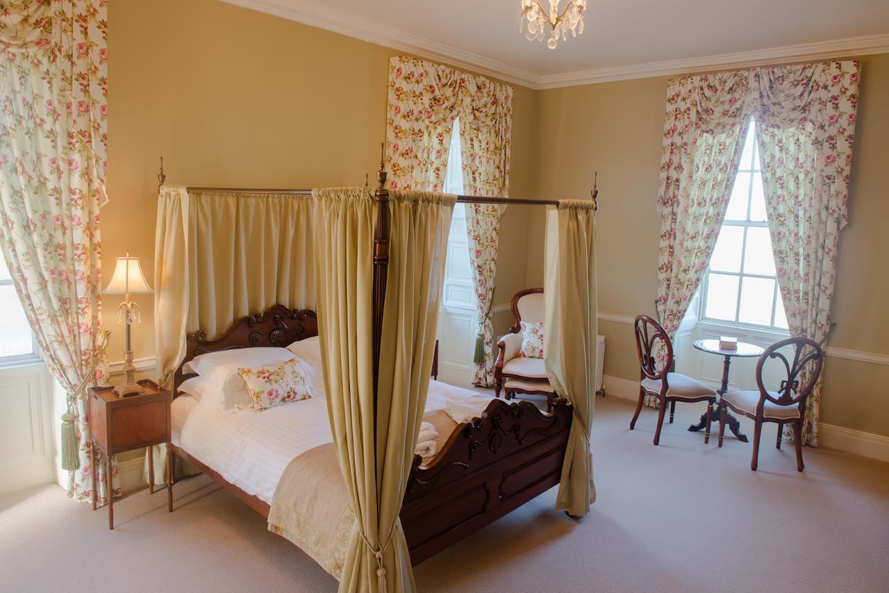 Готель Crosshaven House Екстер'єр фото