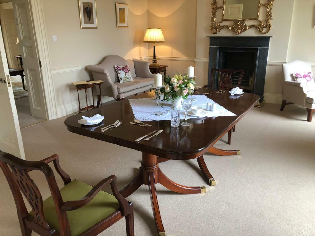 Готель Crosshaven House Екстер'єр фото